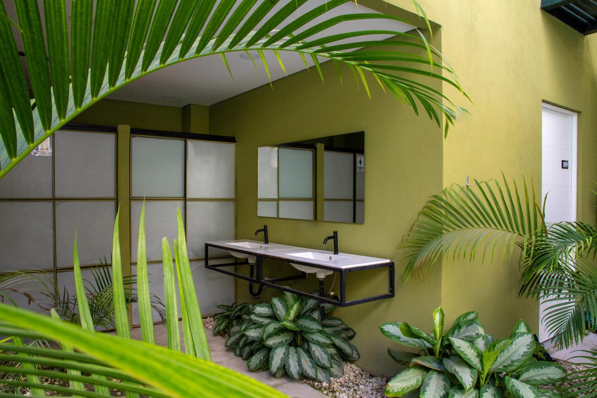 Oasis Tropical Hotel, Santa Marta